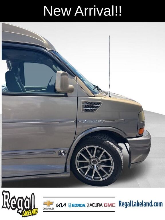 GMC Savana