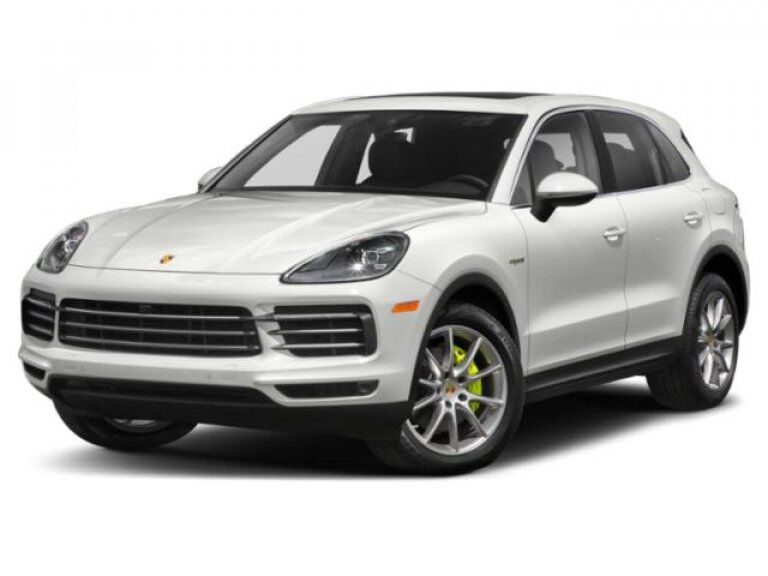 2022 PORSCHE Cayenne