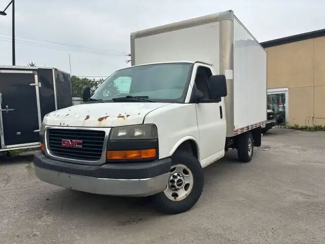 GMC Savana