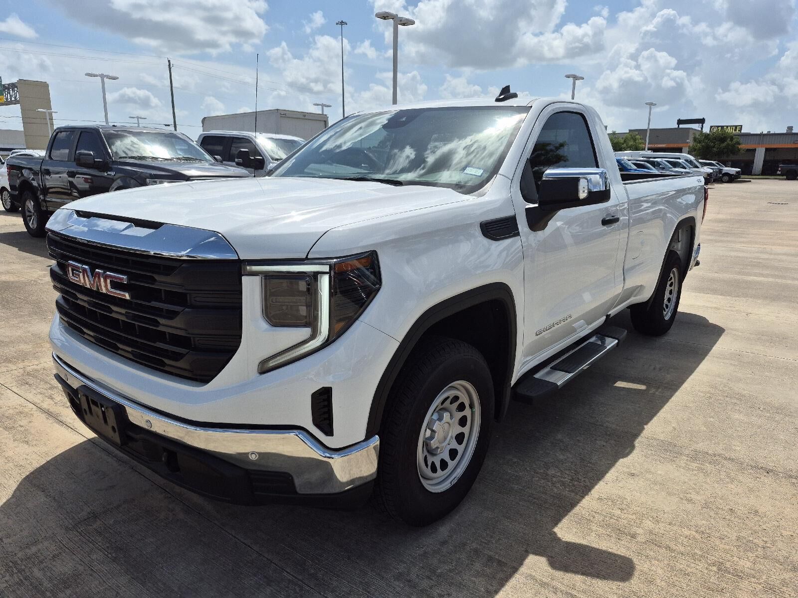 2025 GMC Sierra