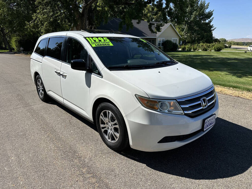 2011 HONDA Odyssey