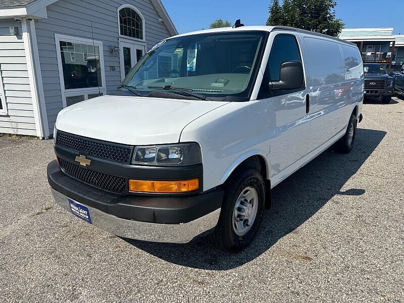 2019 CHEVROLET Express