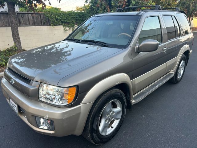 Infiniti QX4