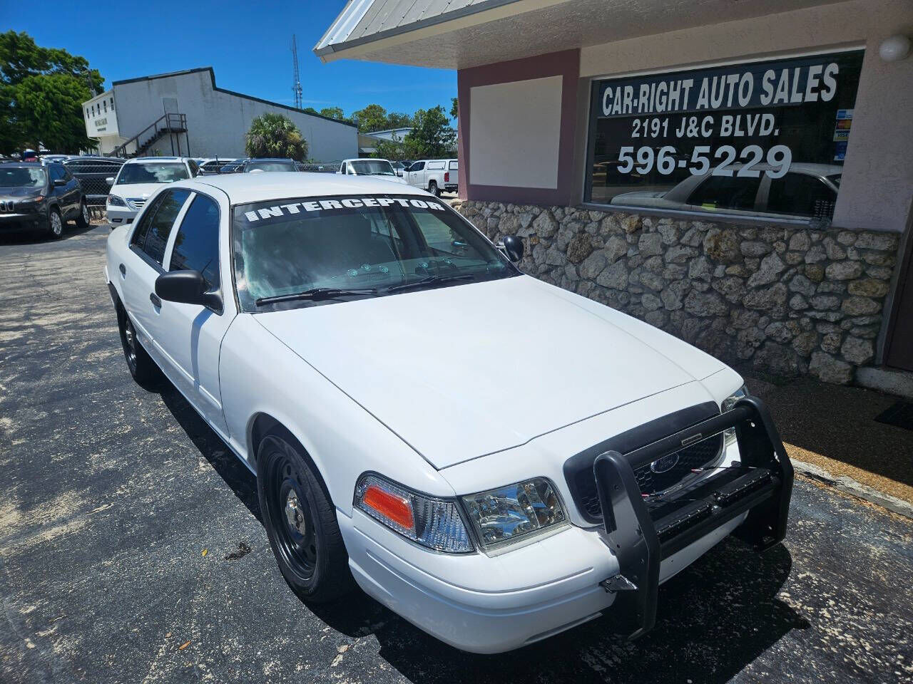 Ford Crown Victoria