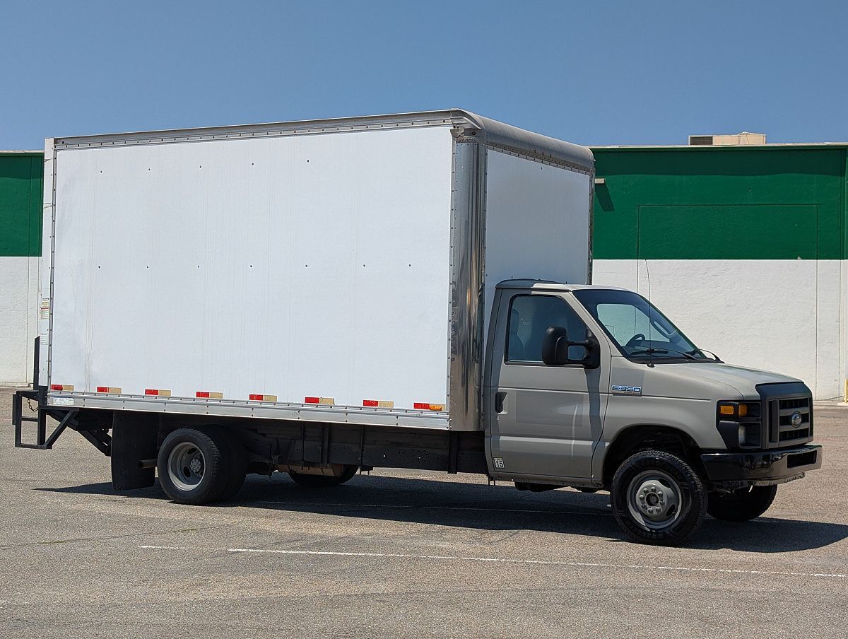 Ford E-350