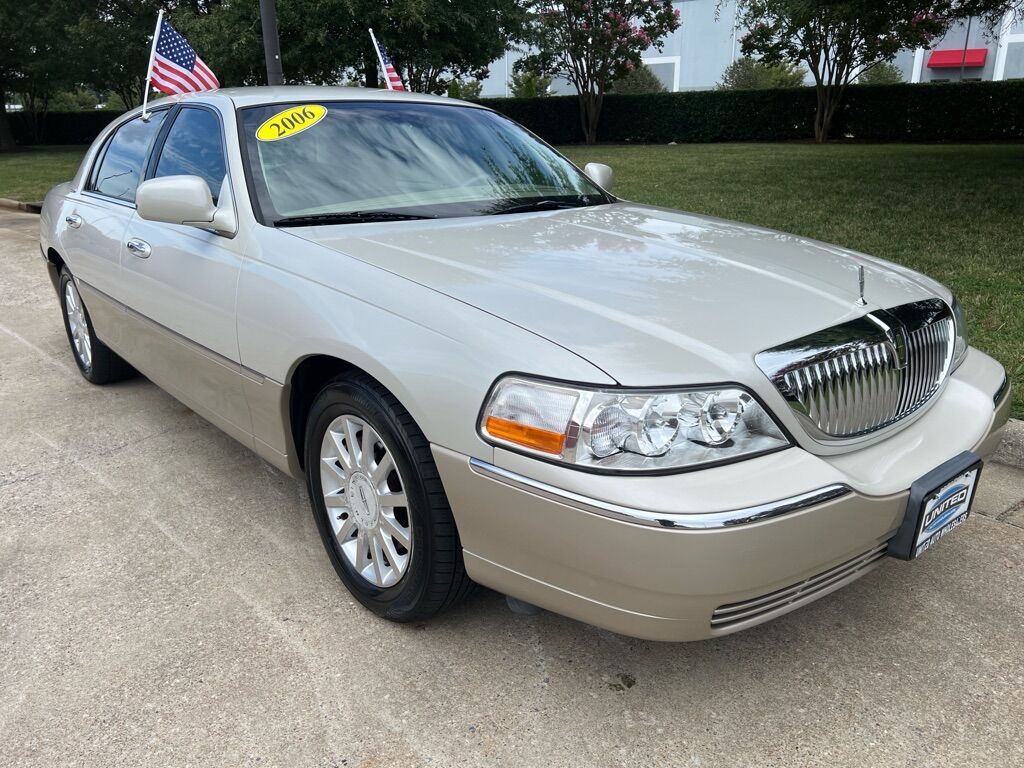 Lincoln Town Car