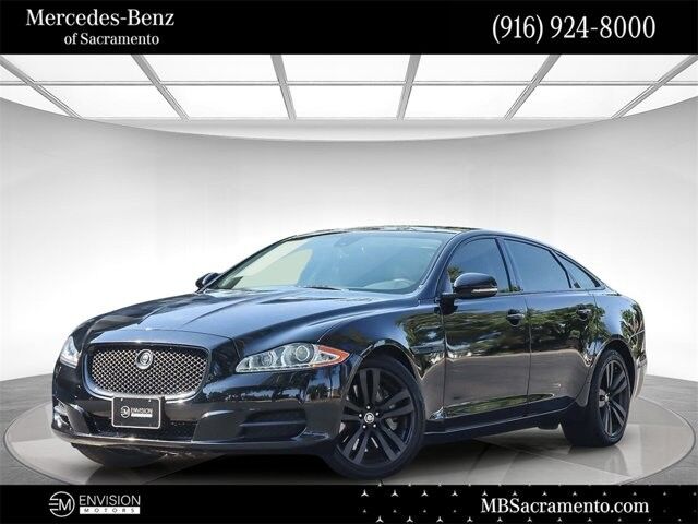 Jaguar XJ