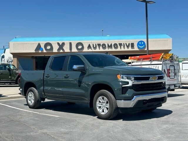 2025 CHEVROLET Silverado