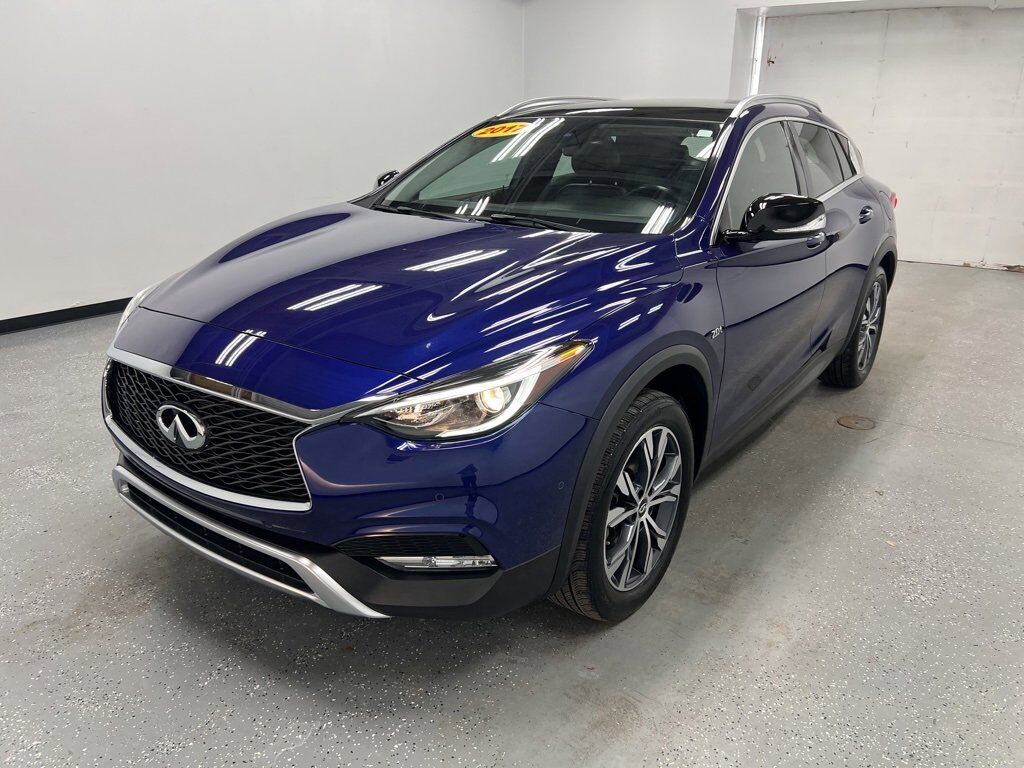 Infiniti QX30