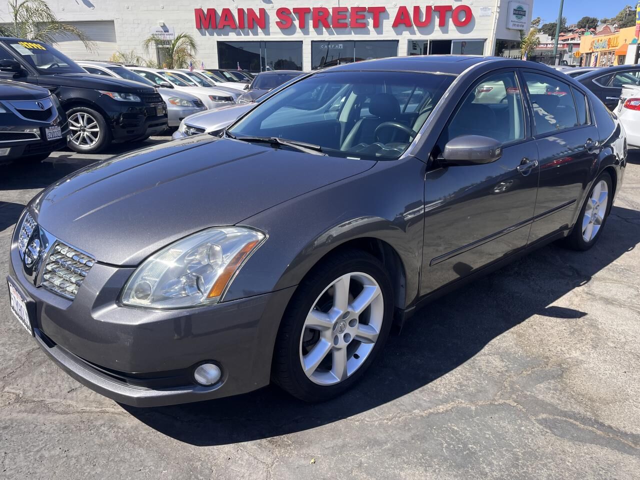 Nissan Maxima