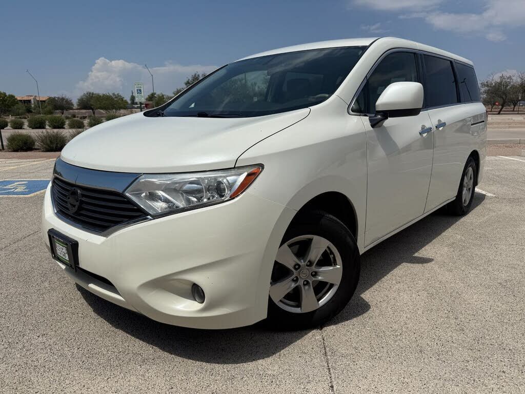 2015 NISSAN Quest