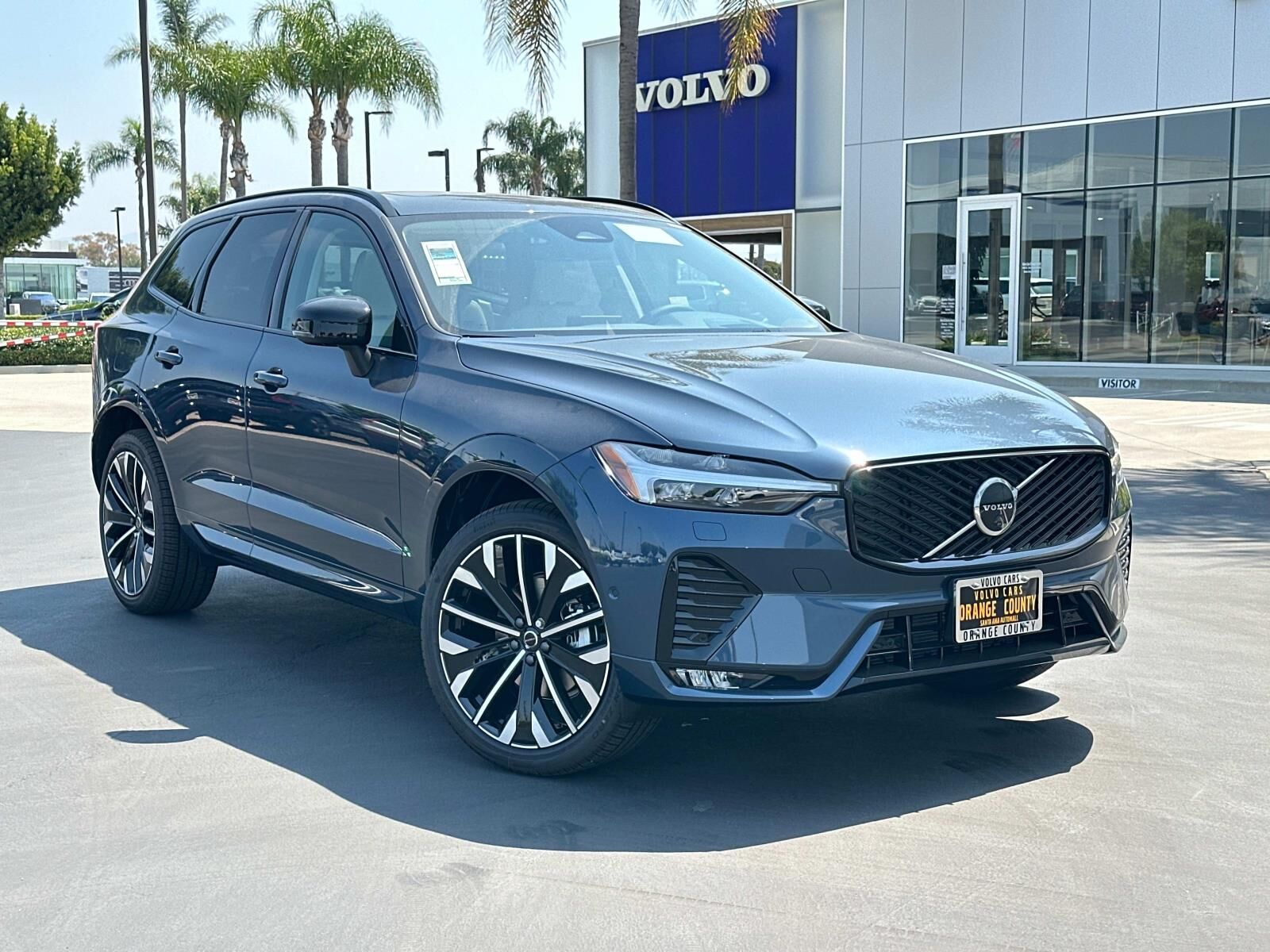 2026 VOLVO XC60