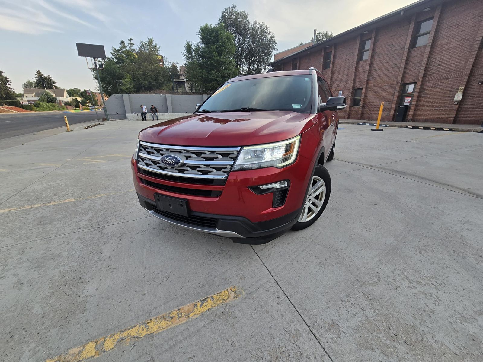 2018 FORD Explorer