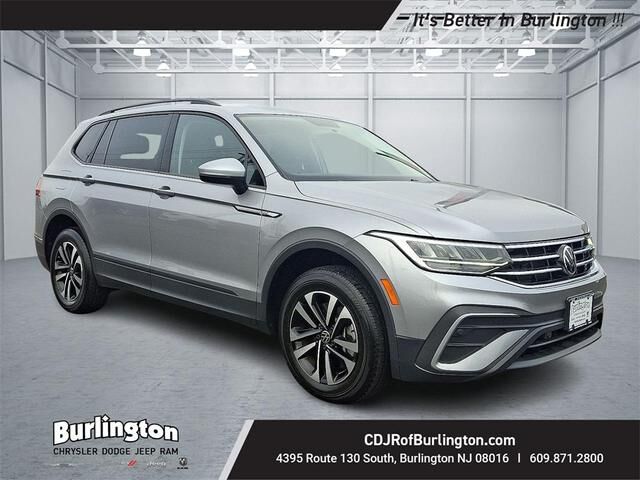 2022 VOLKSWAGEN Tiguan