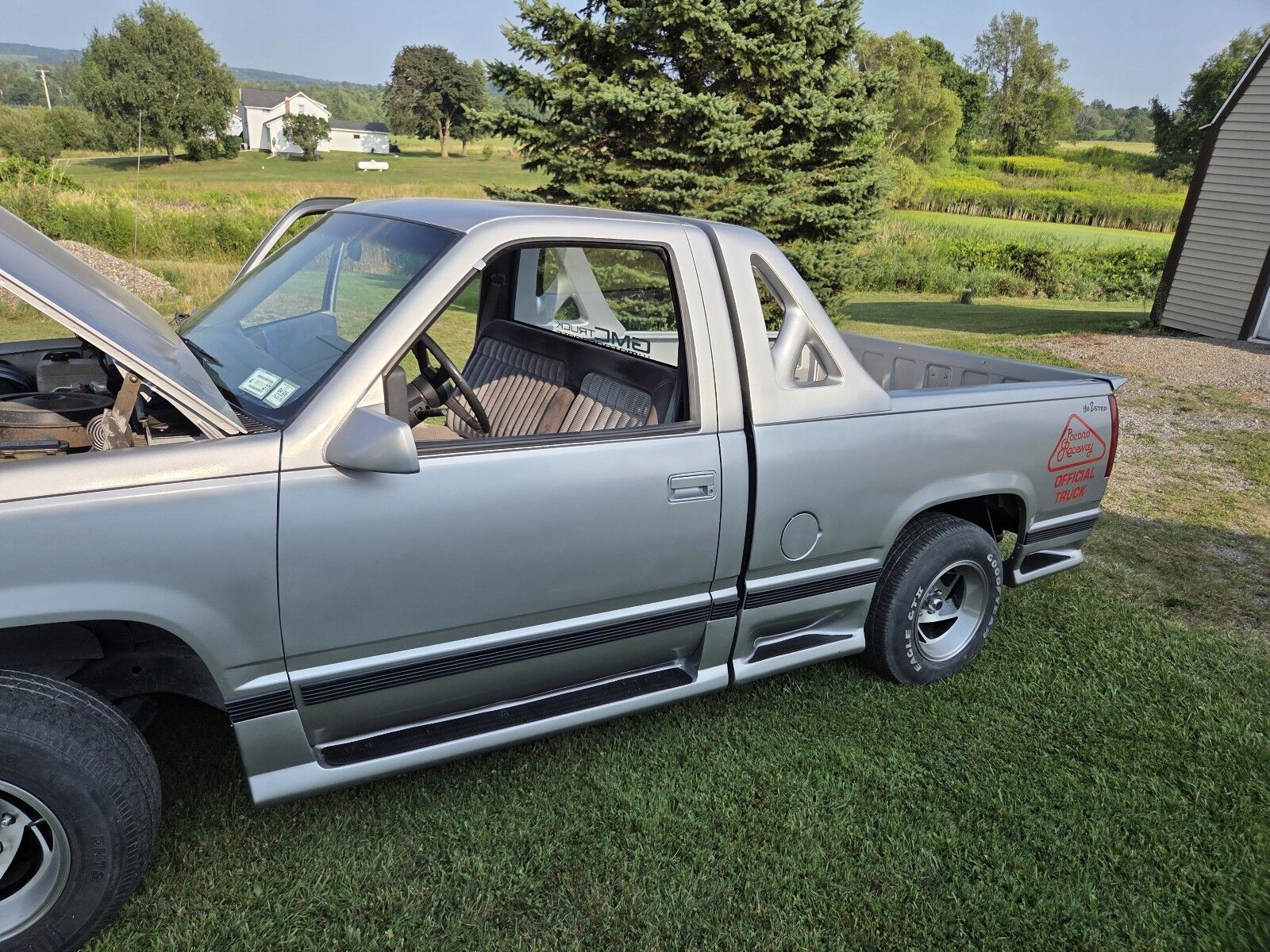 GMC Sierra