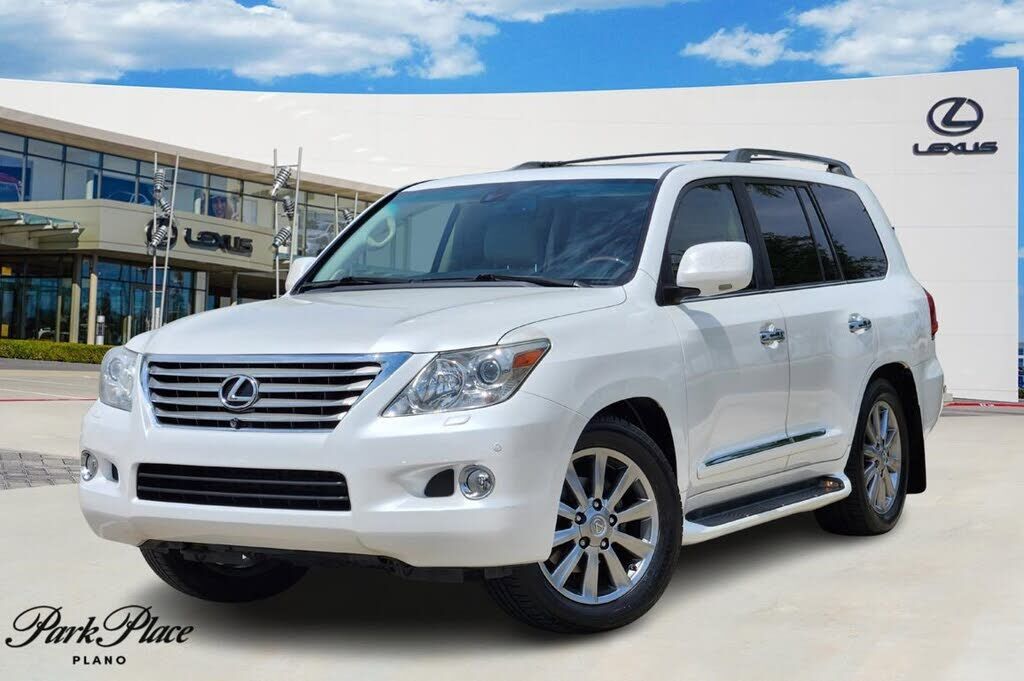 Lexus LX