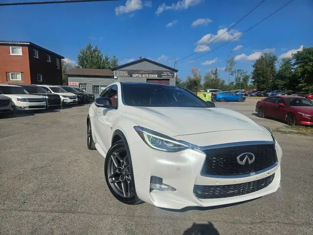 Infiniti QX30