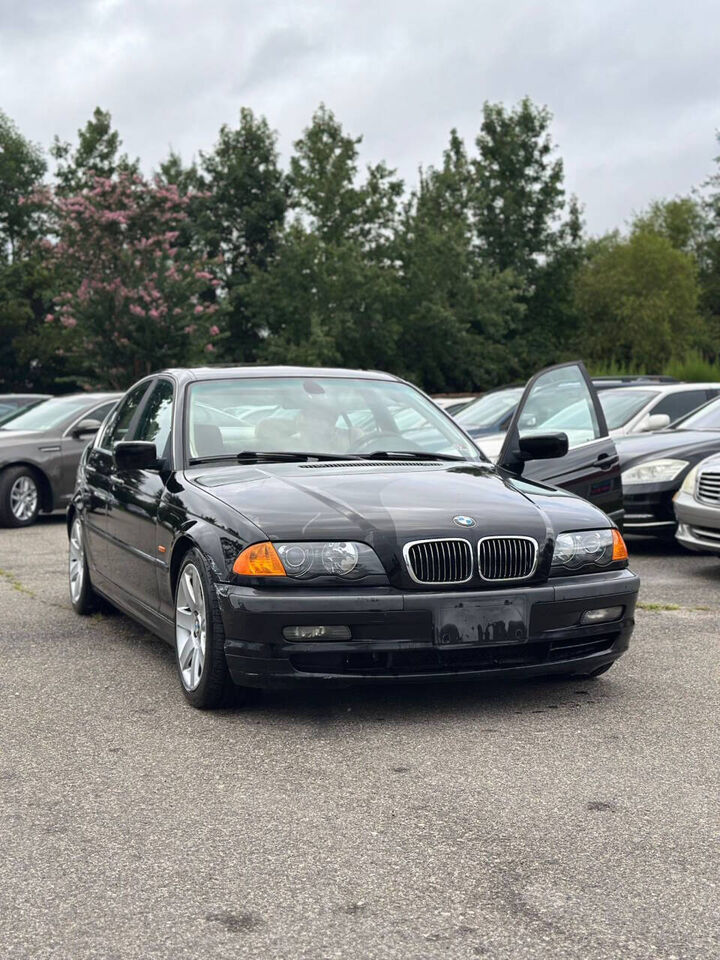 BMW 328i