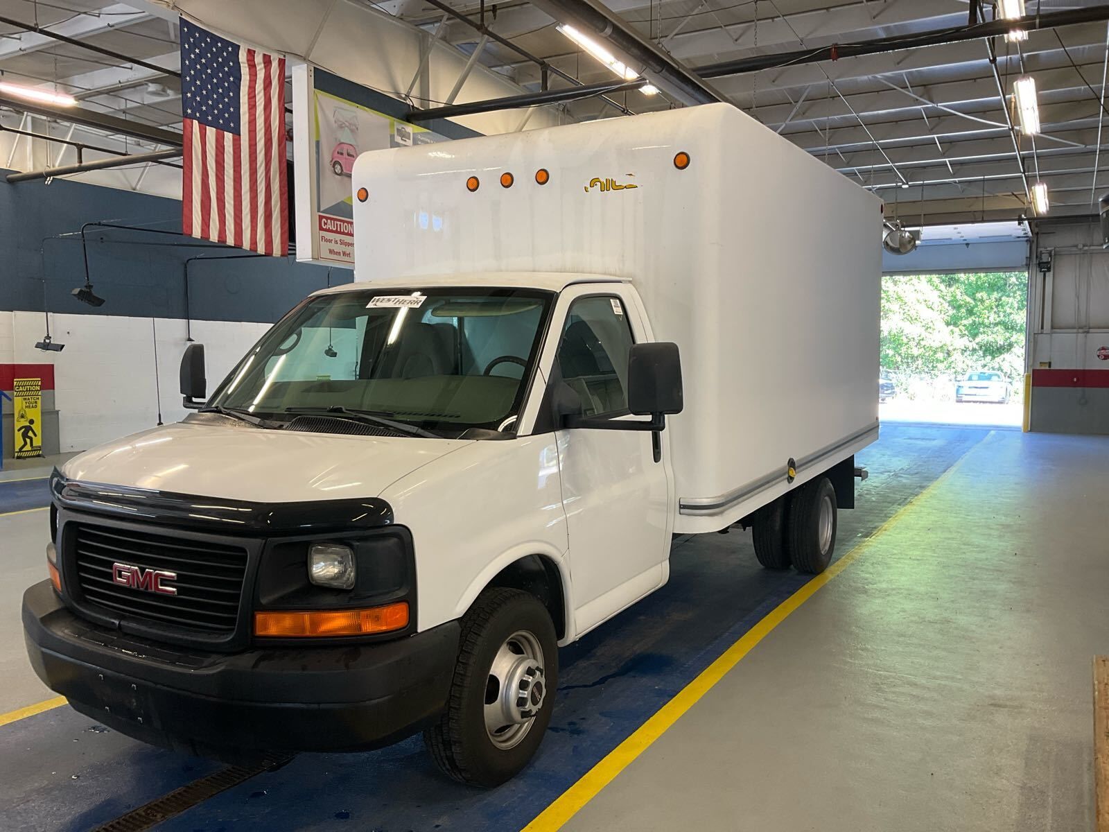GMC Savana