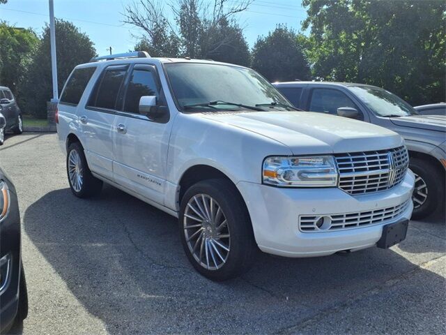 Lincoln Navigator