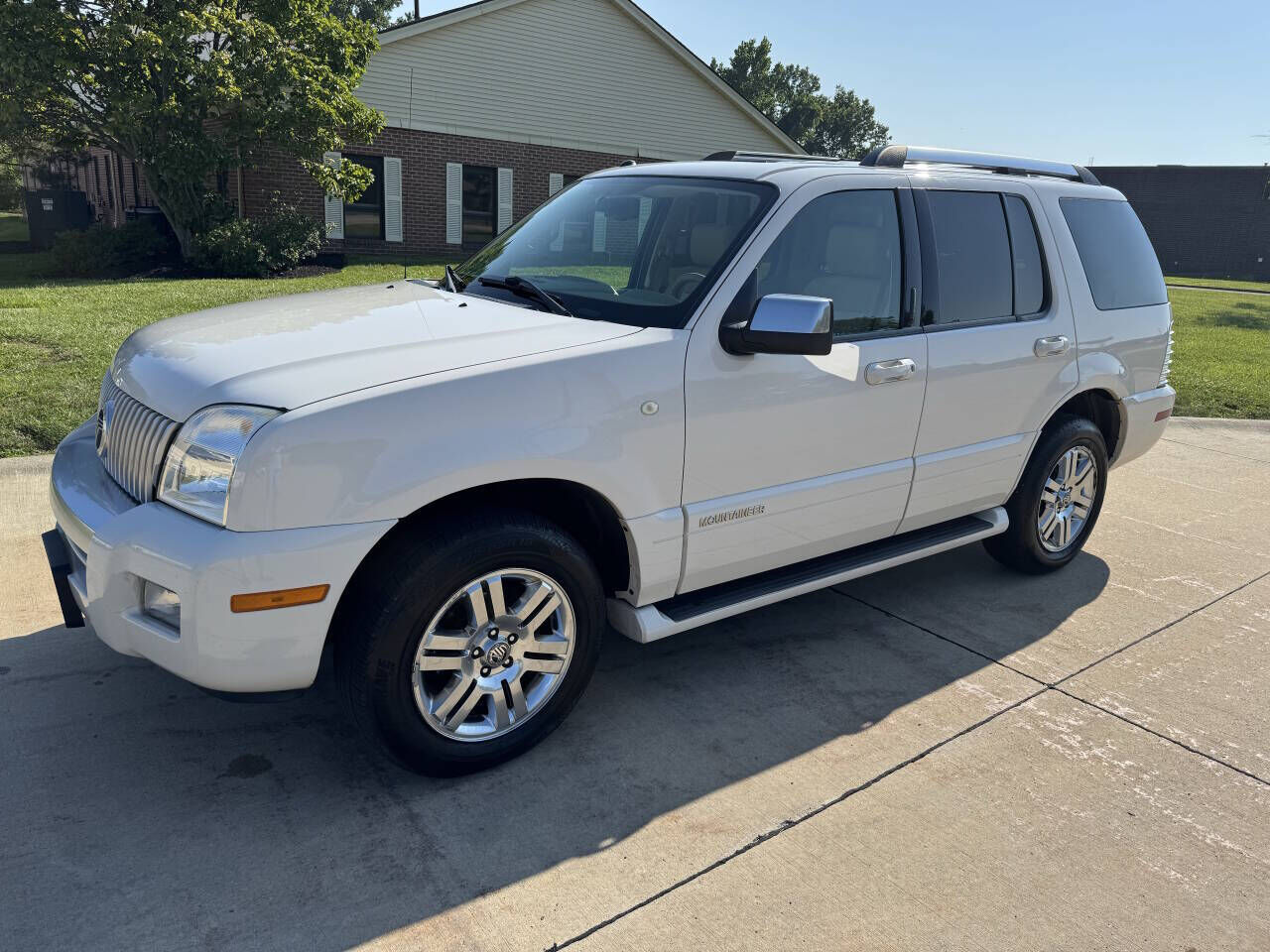 Mercury Mountaineer