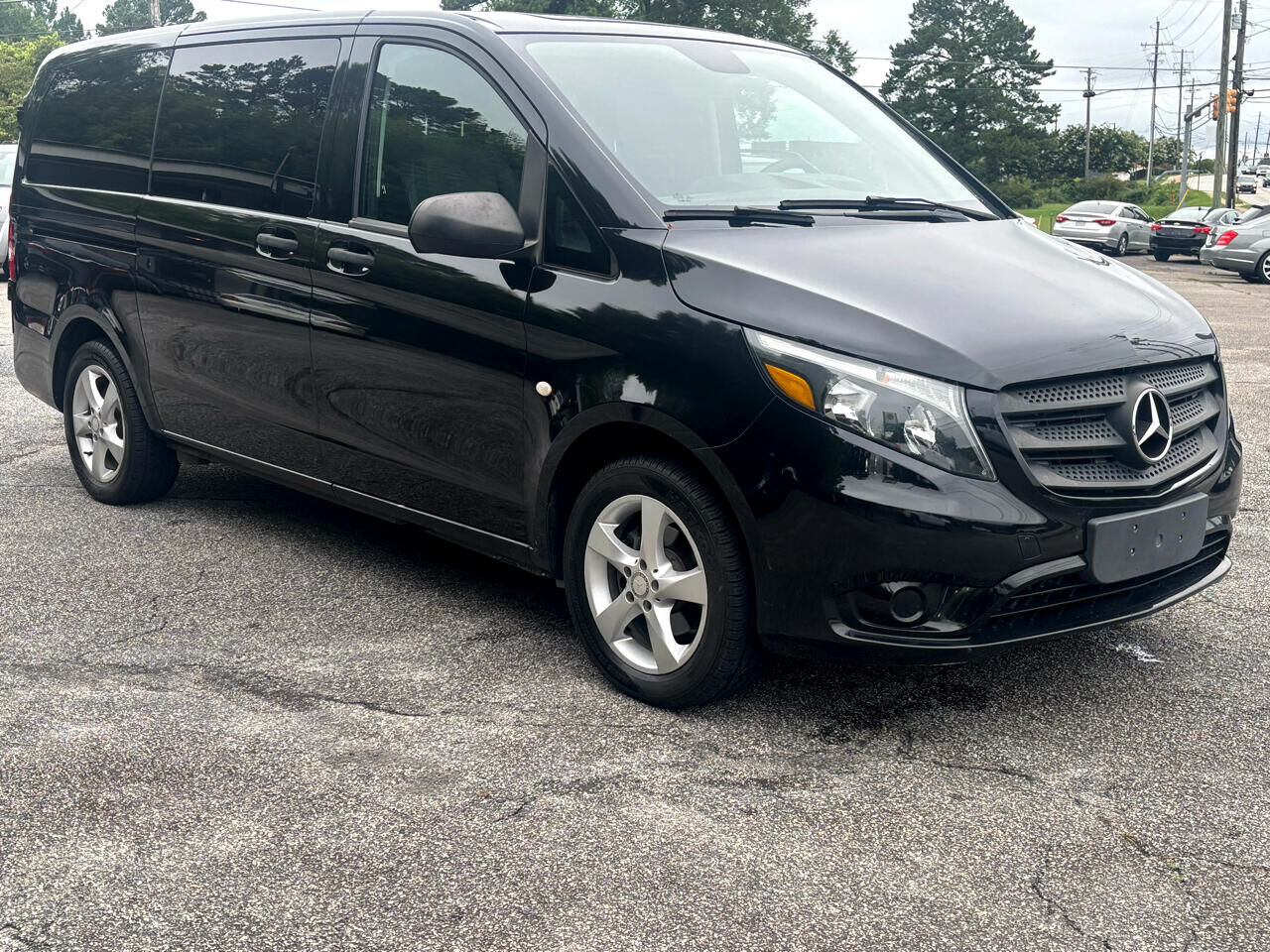 2018 MERCEDES-BENZ METRIS