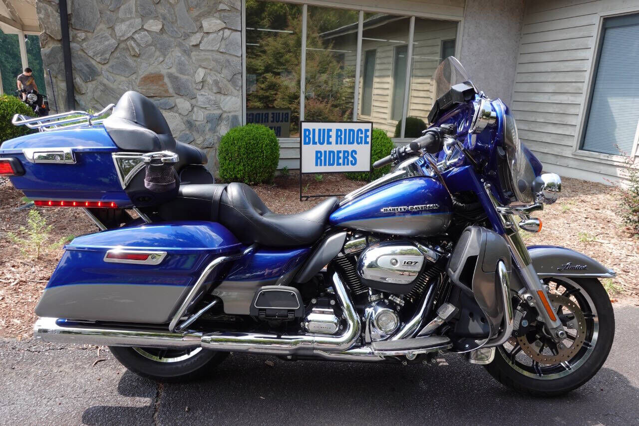 2017 HARLEY DAVIDSON FLHTK / ULTRA LIMITED