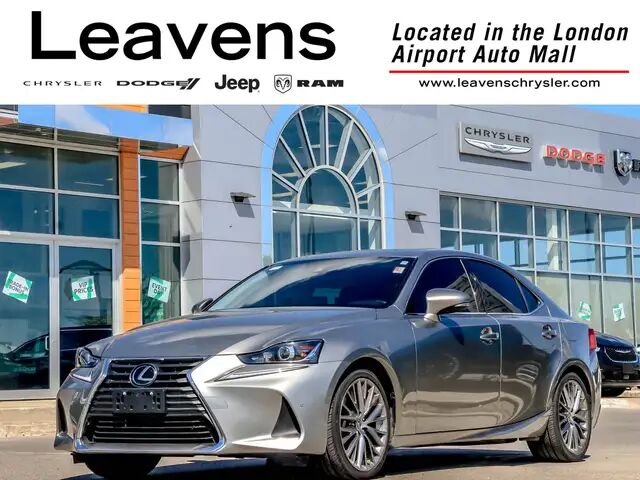 Lexus IS