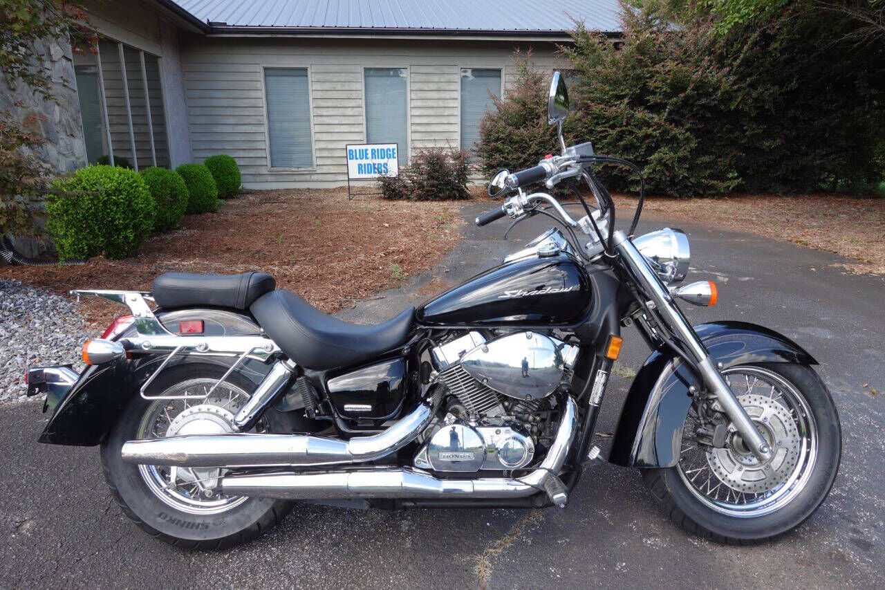 Honda VT750 (Shadow Aero)