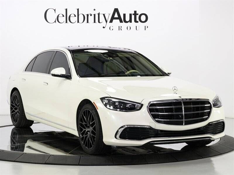 2022 MERCEDES-BENZ S-Class