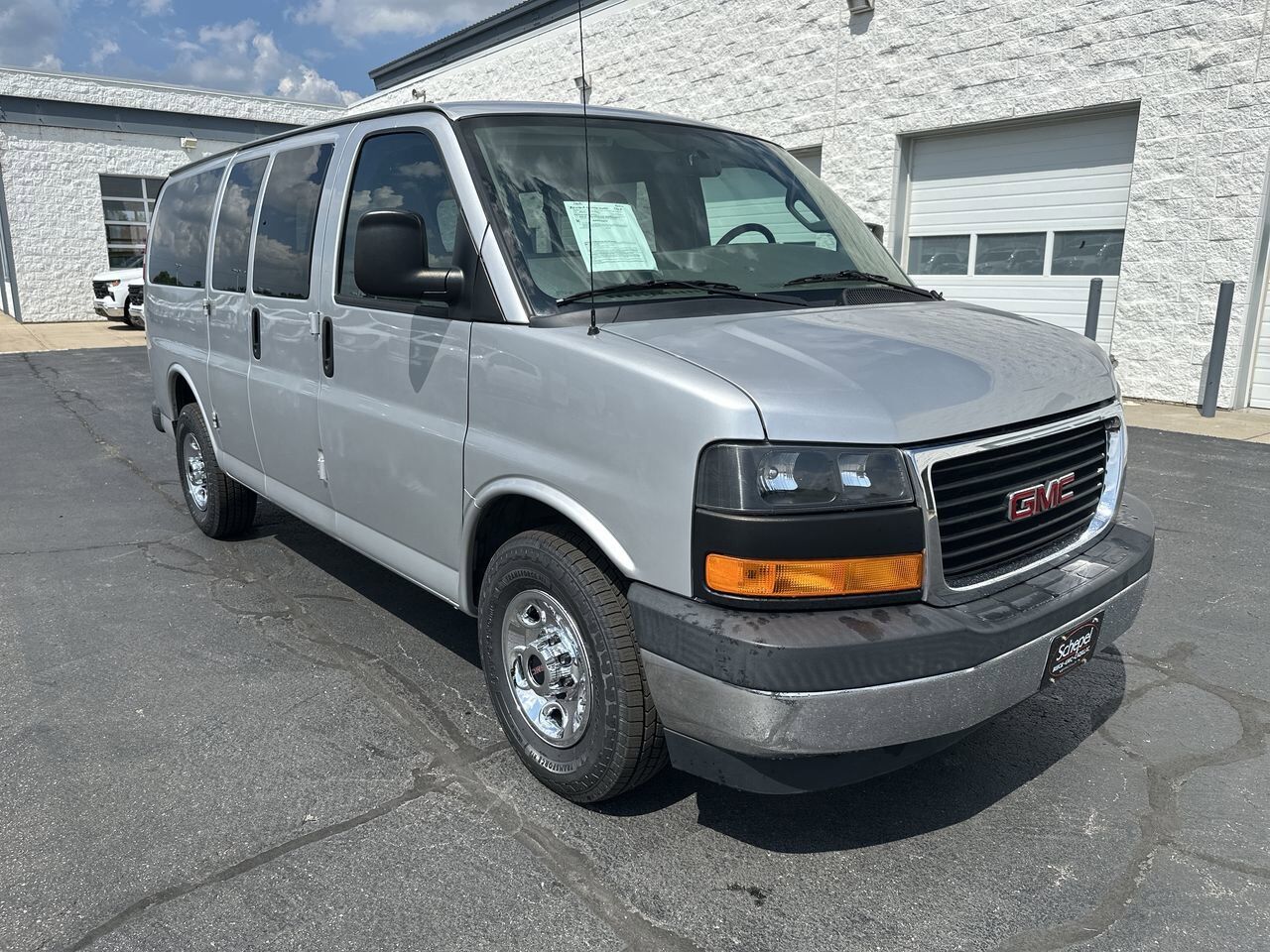 2017 GMC Savana