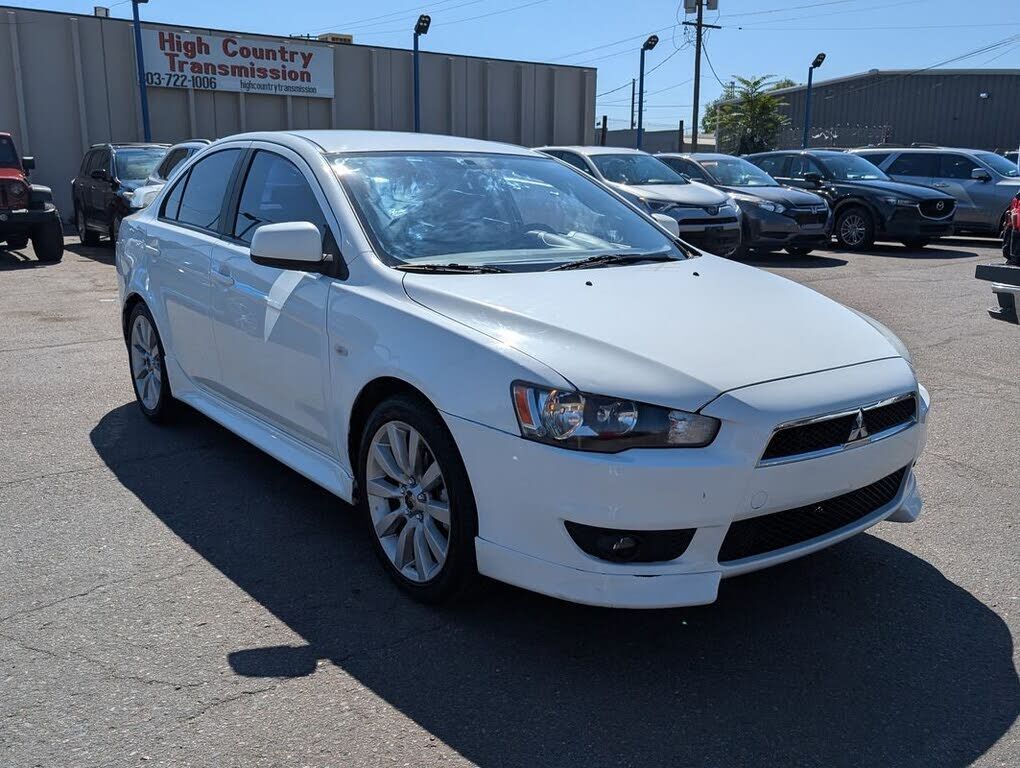 Mitsubishi Lancer