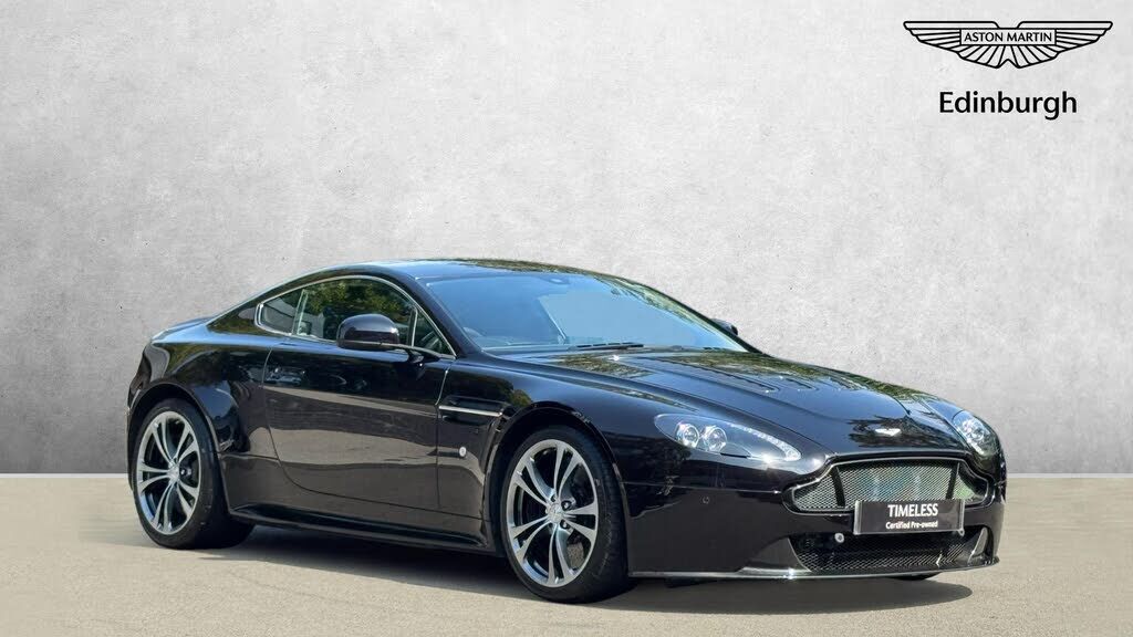 Aston Martin V12 Vantage