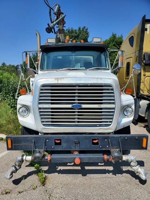 Ford LTS8000