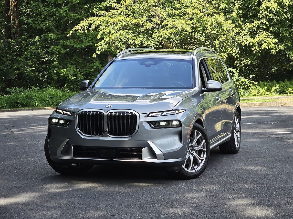 2025 BMW X7