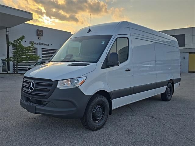 2025 MERCEDES-BENZ Sprinter