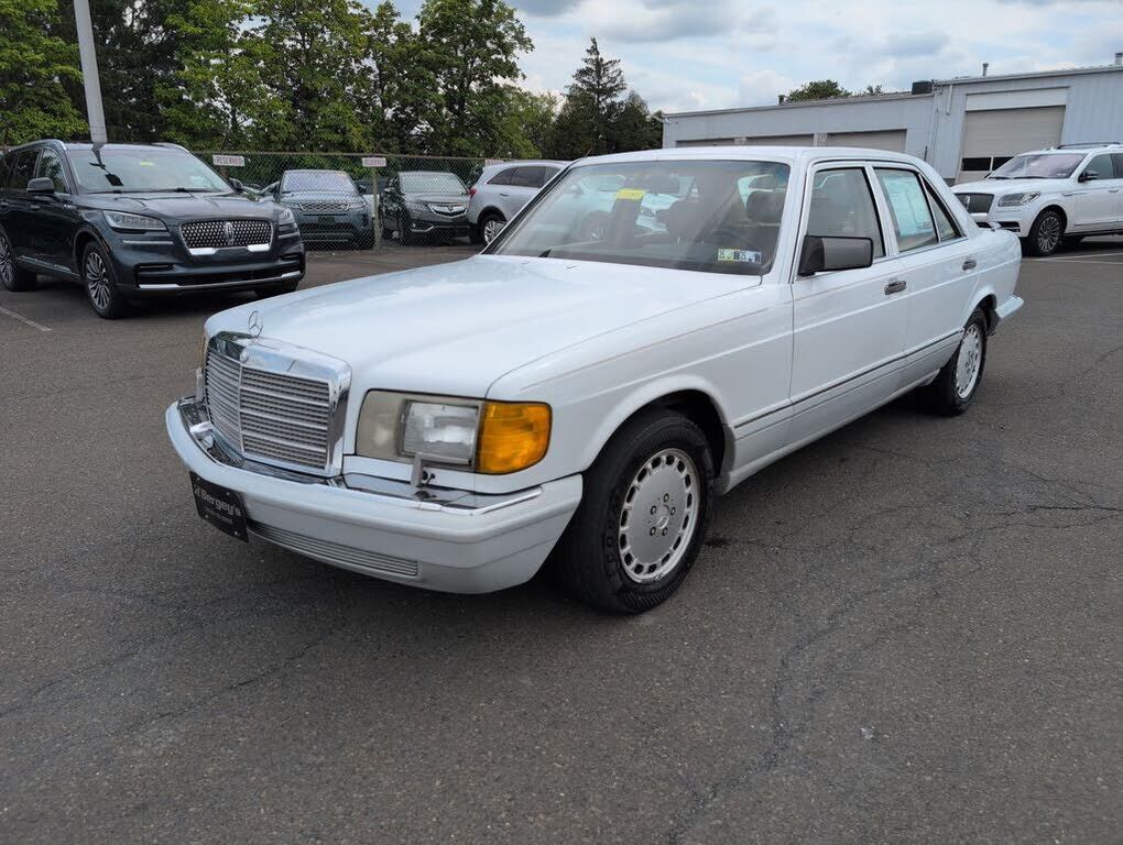 Mercedes-Benz 300