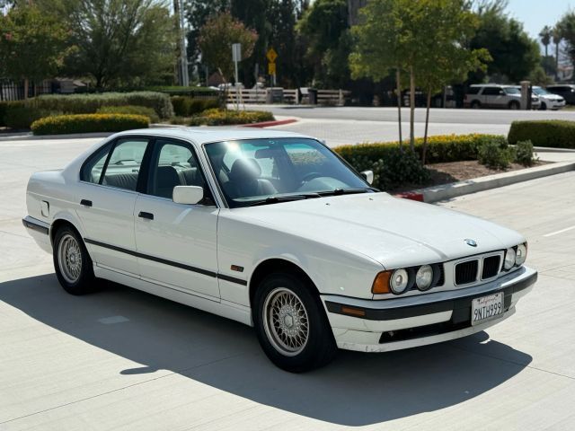 BMW 530i