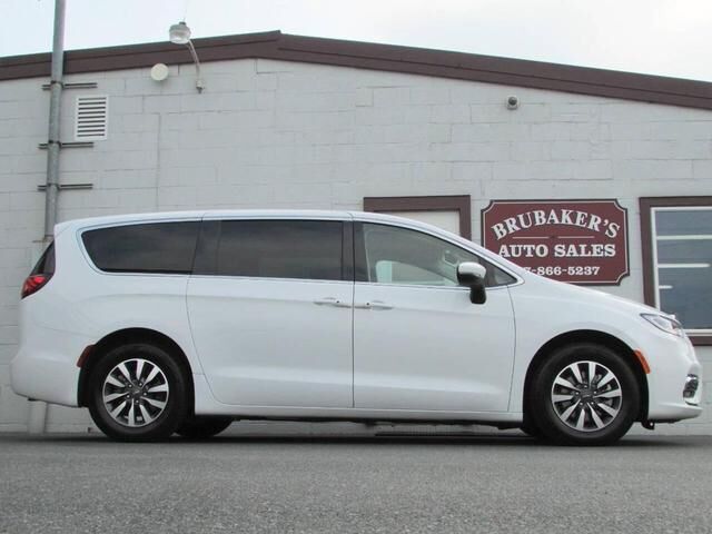 2023 CHRYSLER Pacifica
