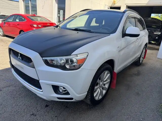 Mitsubishi RVR