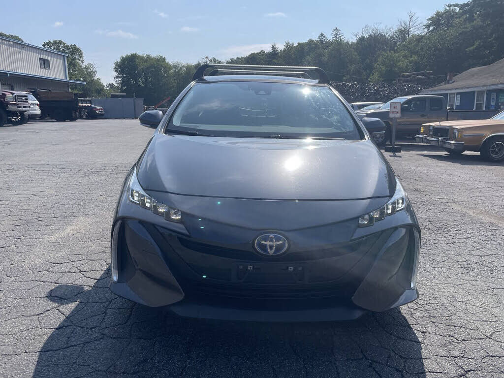 2017 TOYOTA Prius