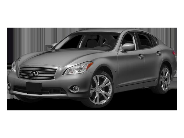 Infiniti Q70