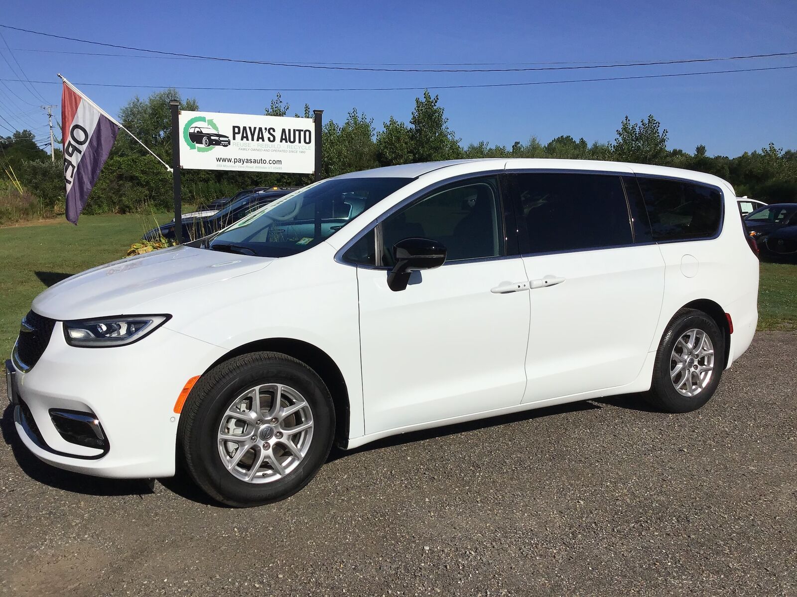 2024 CHRYSLER Pacifica