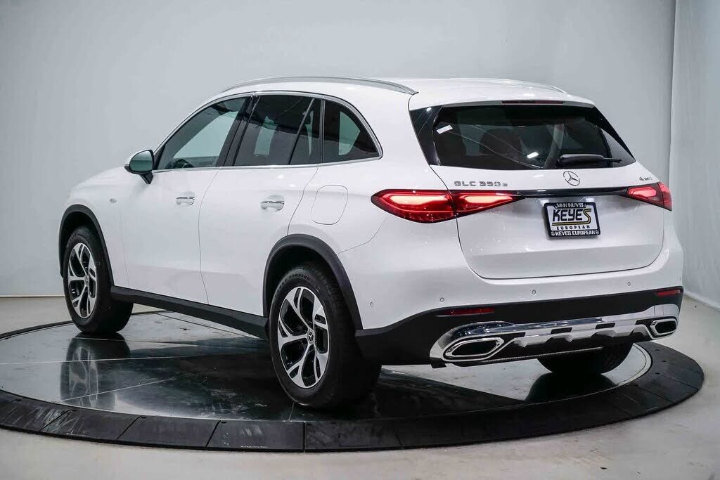 2025 Mercedes-Benz GLC-Class