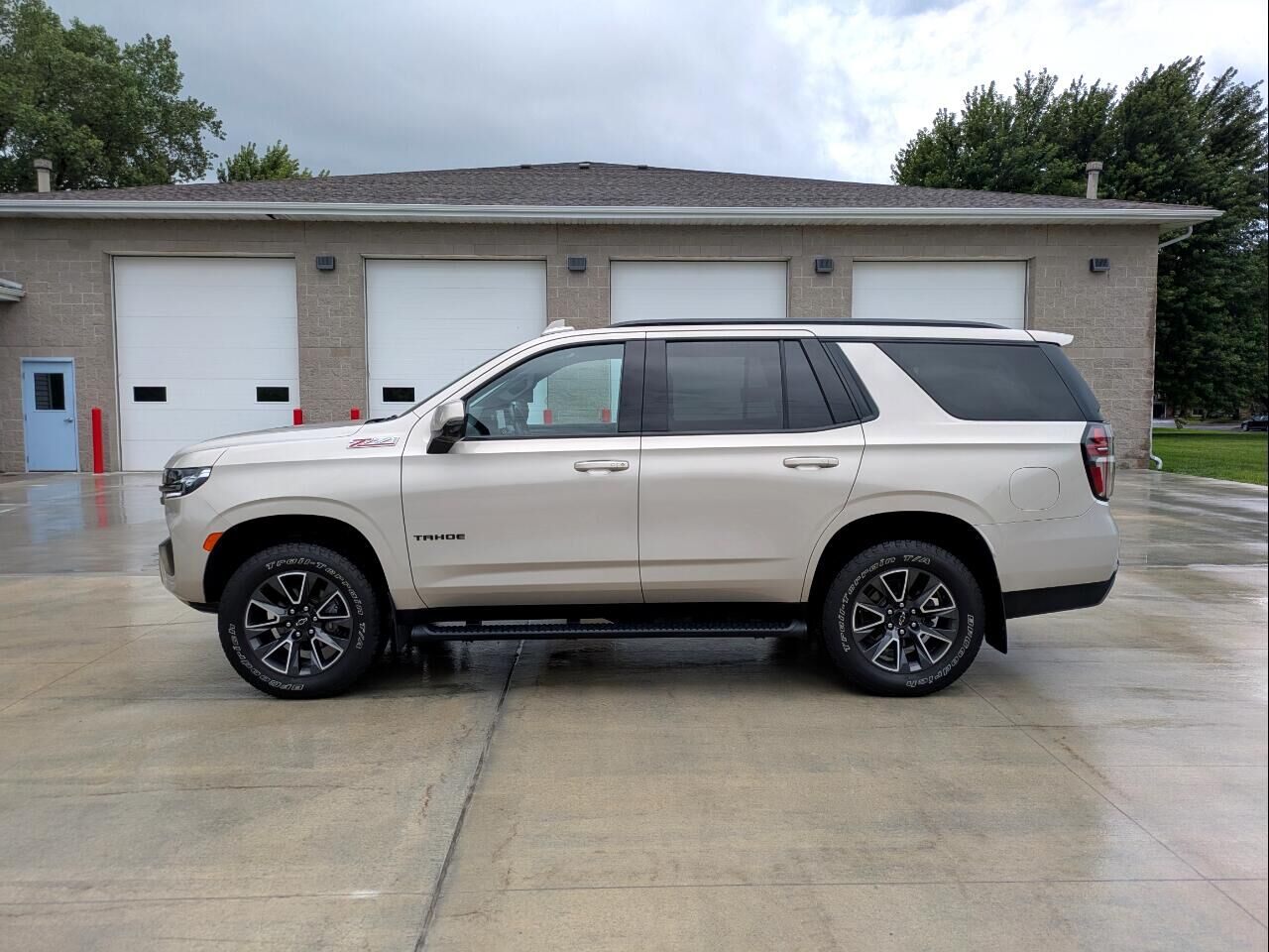 2021 CHEVROLET Tahoe