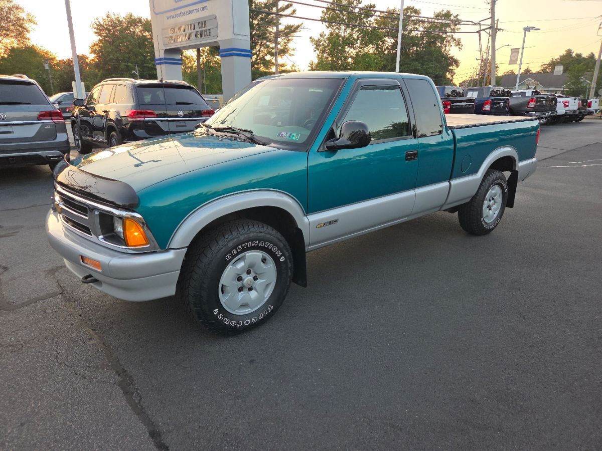 Chevrolet S-10 Pickup