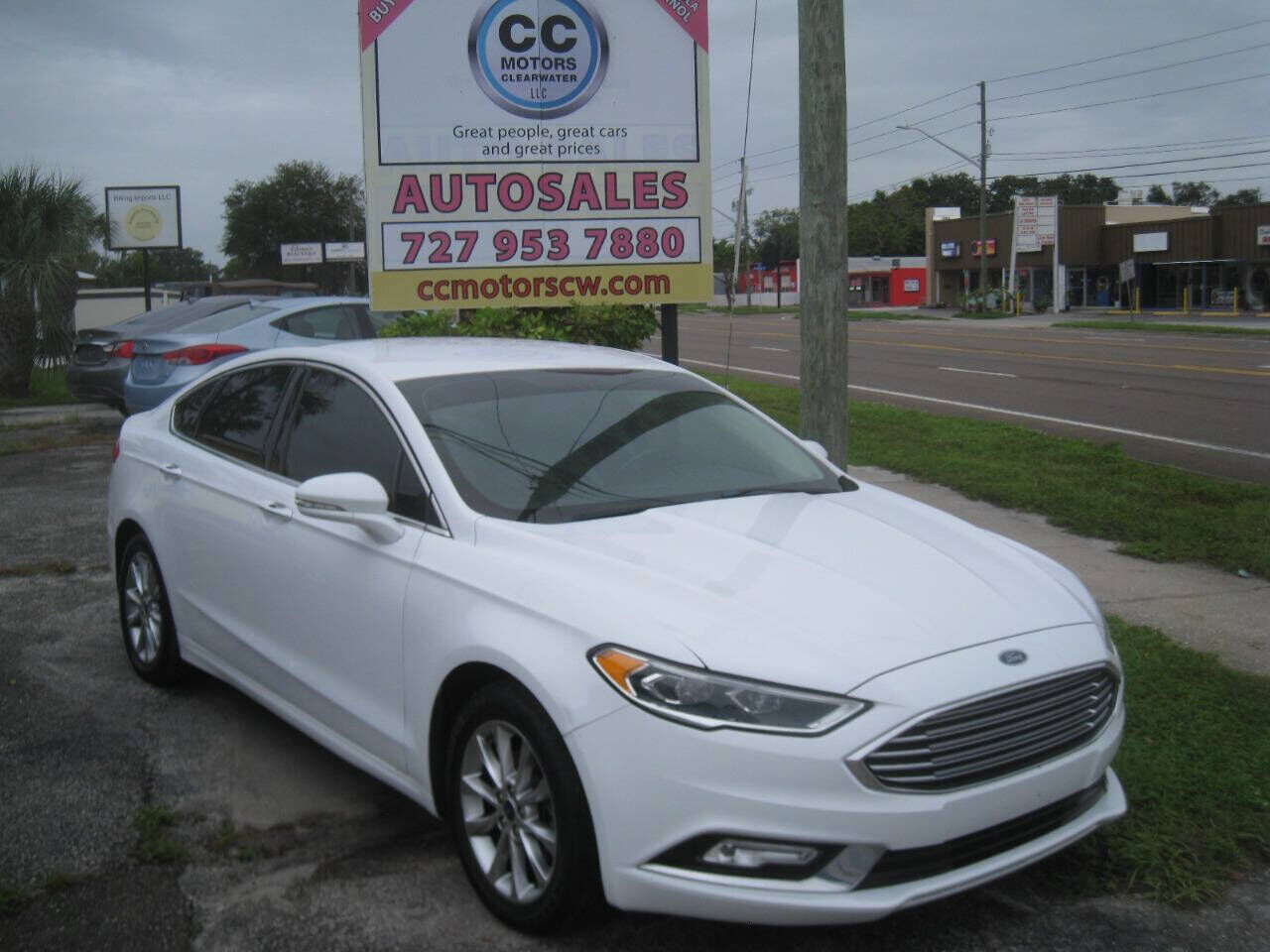 2017 FORD Fusion