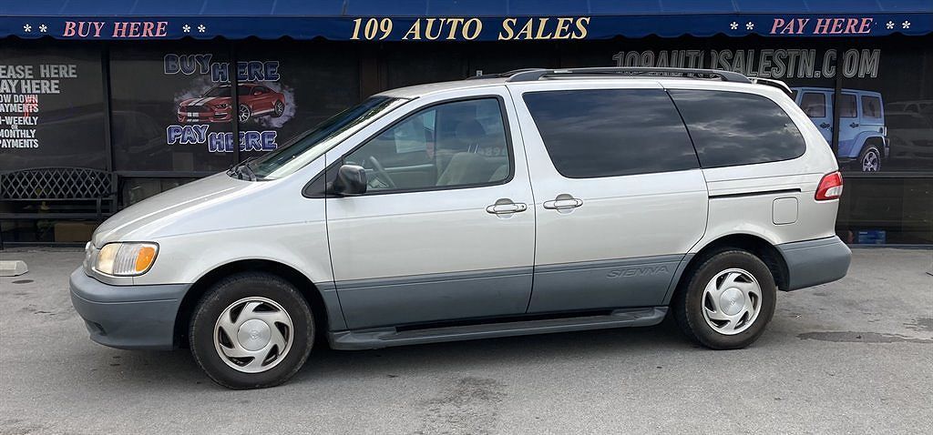 Toyota Sienna