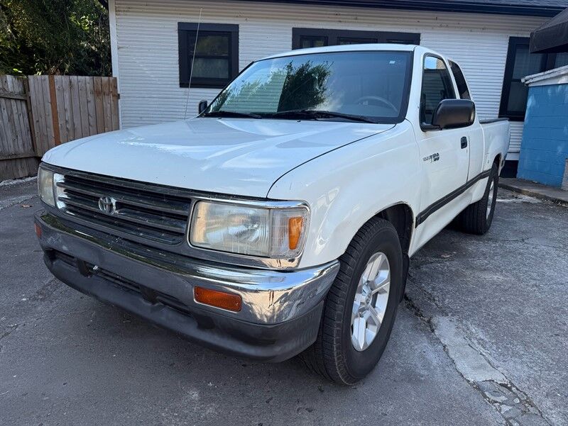 Toyota T100