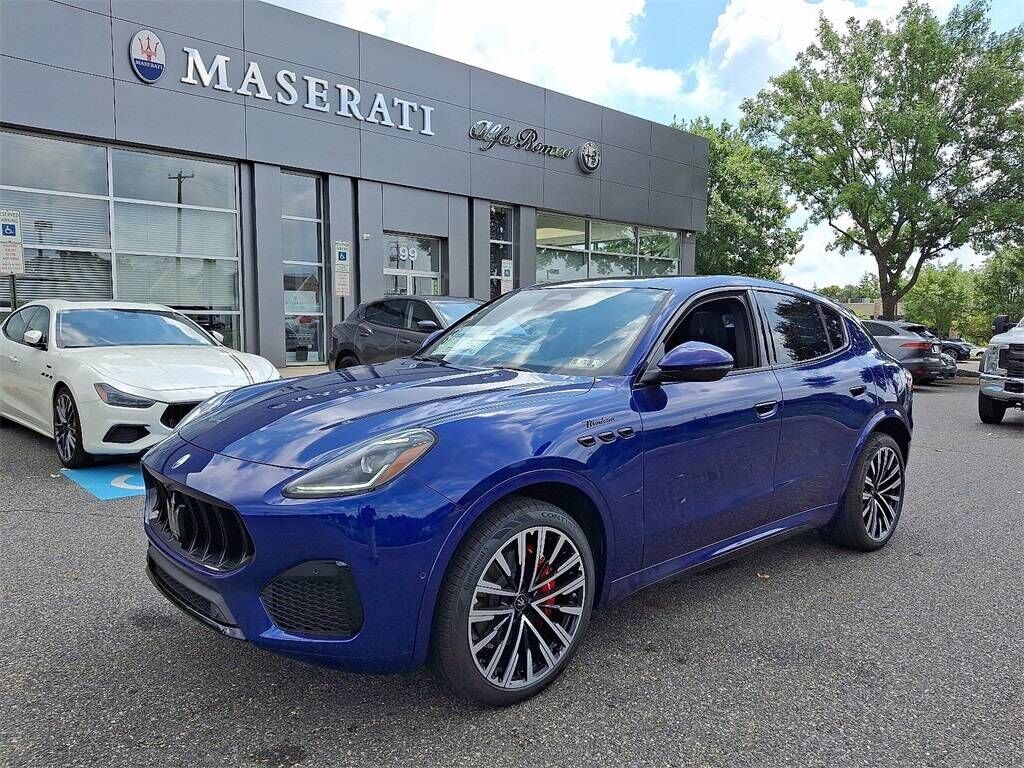 2025 MASERATI Grecale